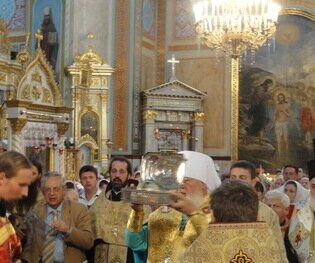 Сегодня в Свято-Успенском кафедральном соборе г. Одессы состоялась встреча мощей св. вмч. Анастасии Узорешительницы