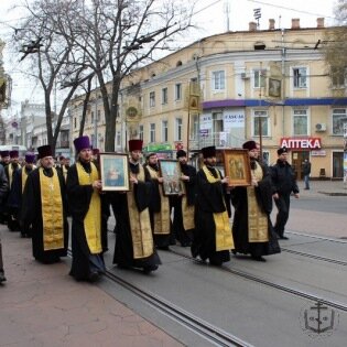 В Одессе состоялся Крестный ход в поддержку единства православных народов