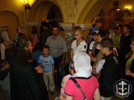 Поездка отделения детской онкогематологии в Свято-Успенский Патриарший мужской монастырь