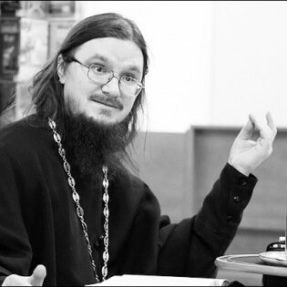 Известный священник Даниил Сысоев убит в храме на юге Москвы