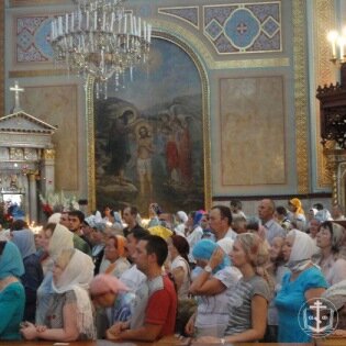 12 июля митрополит Агафангел совершил праздничную Божественную литургию