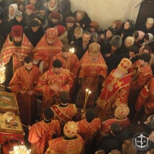 25 января в день св. мц. Татианы митрополит Агафангел совершил праздничную ...
