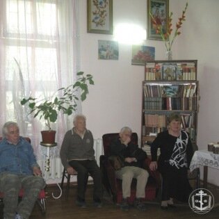 Выставка православных икон в территориальном центре социального обслуживания г.Одессы